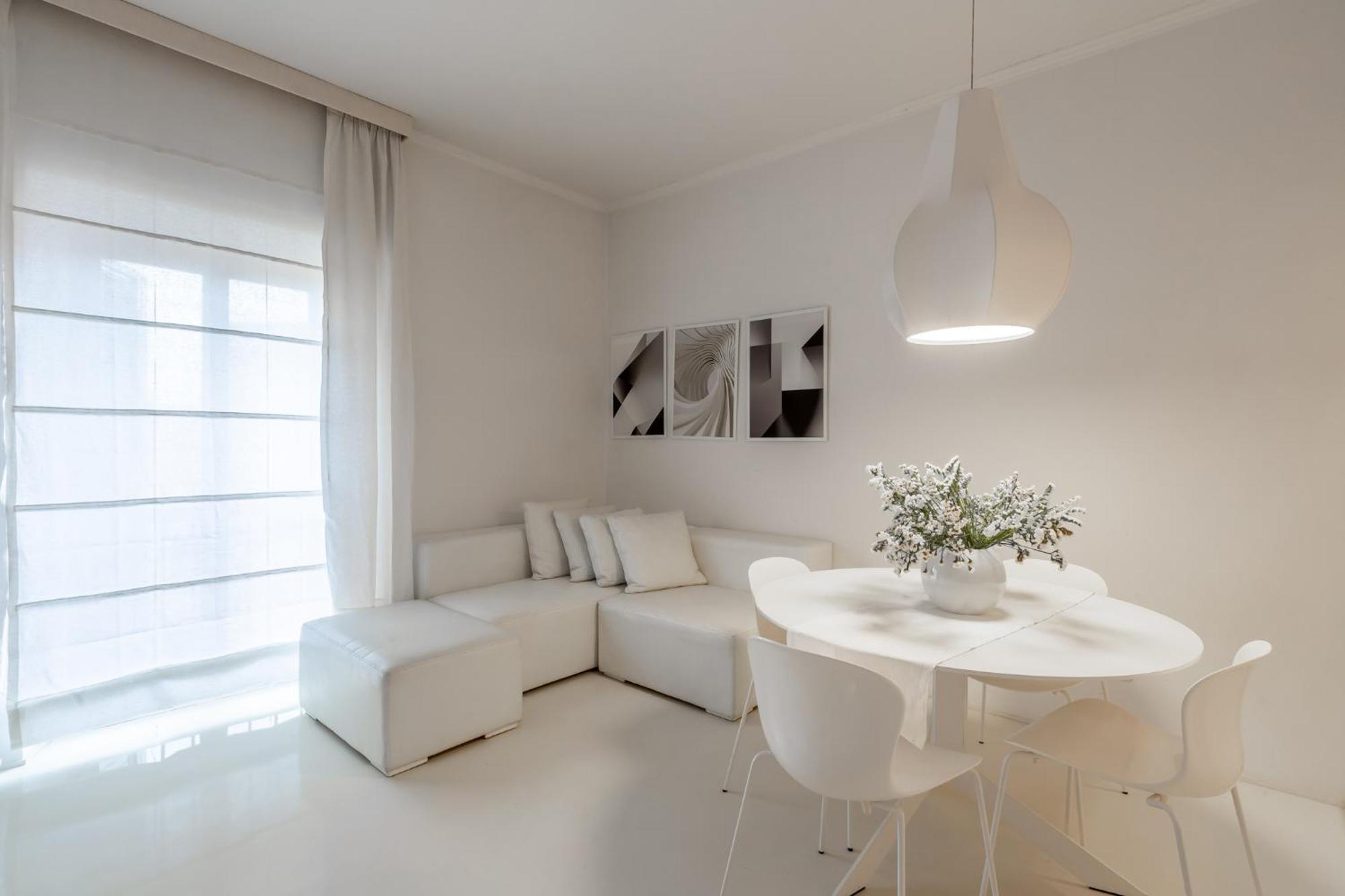 Luxury White Apartment Rome Exterior photo